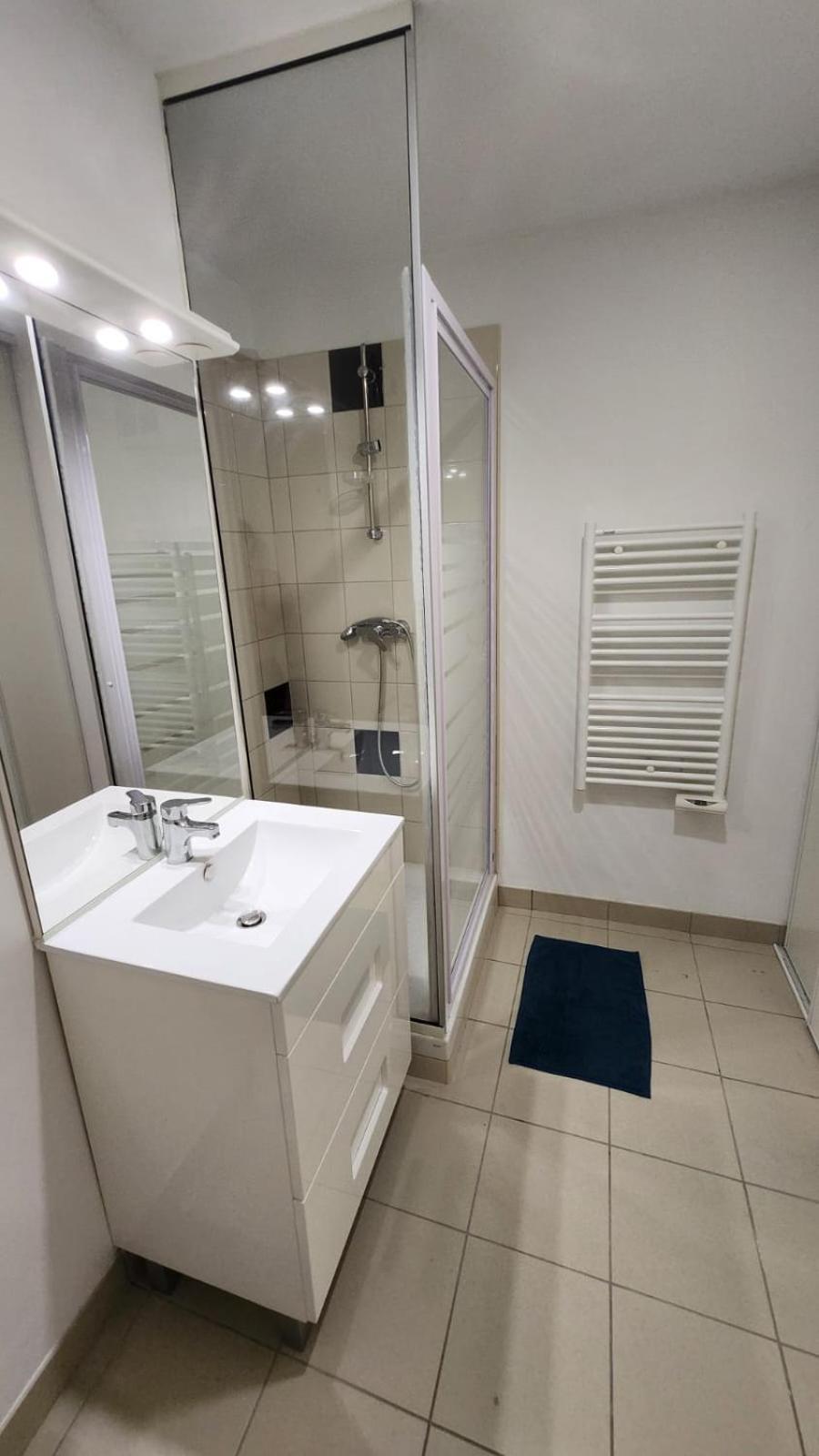 Charmant Appart Studio 30M2 Avec Terrasse 10M2 Vieux Port - Panier - Host Elite Марсилия Екстериор снимка