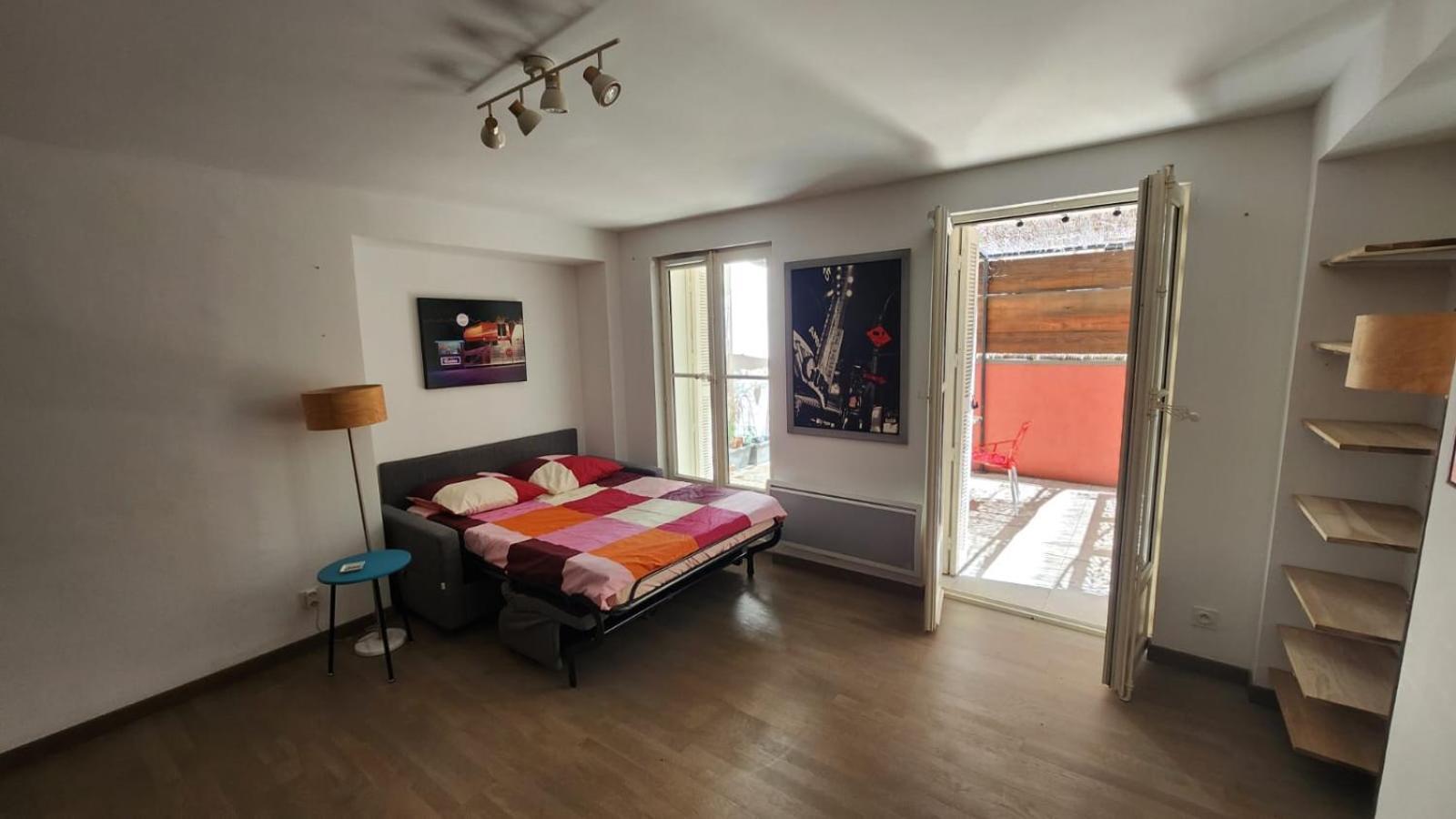 Charmant Appart Studio 30M2 Avec Terrasse 10M2 Vieux Port - Panier - Host Elite Марсилия Екстериор снимка