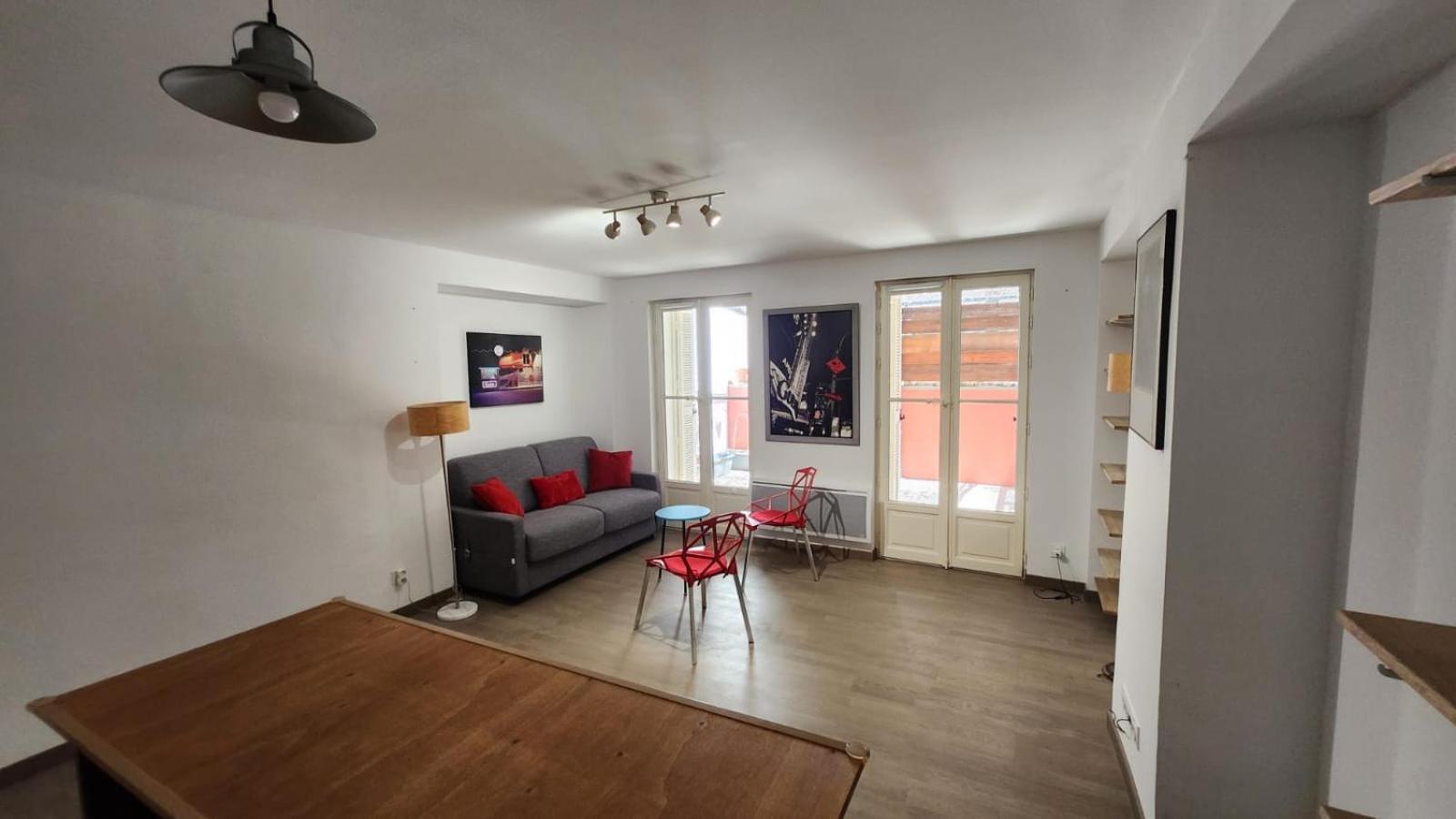 Charmant Appart Studio 30M2 Avec Terrasse 10M2 Vieux Port - Panier - Host Elite Марсилия Екстериор снимка